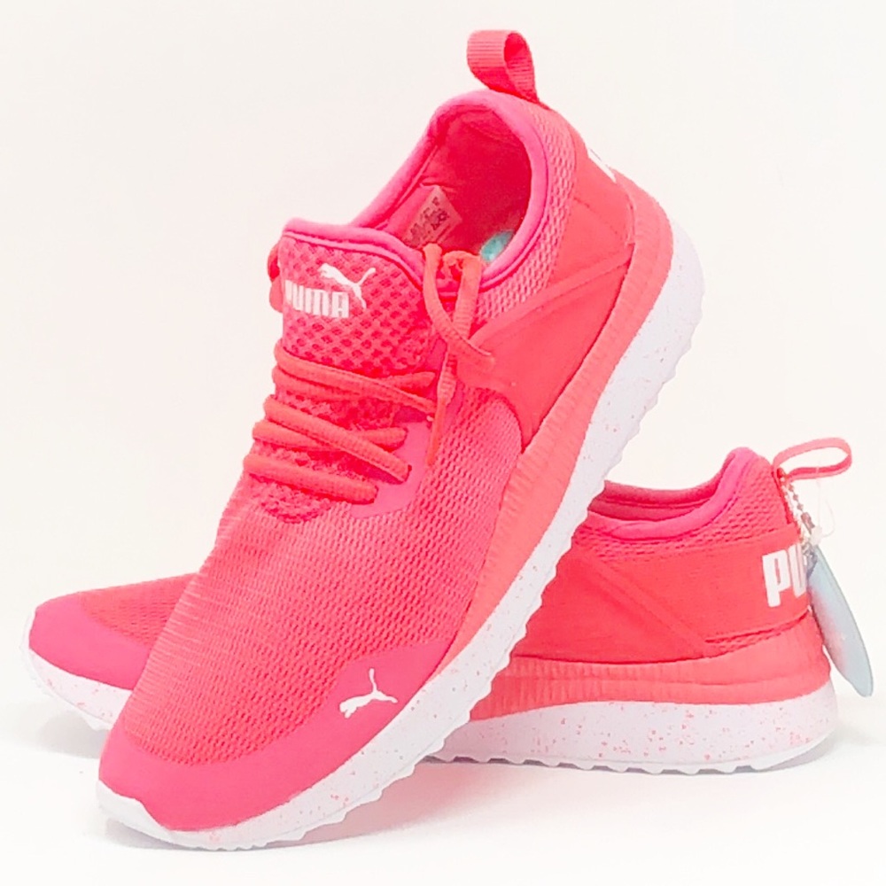 Nwt Womens puma sneakers